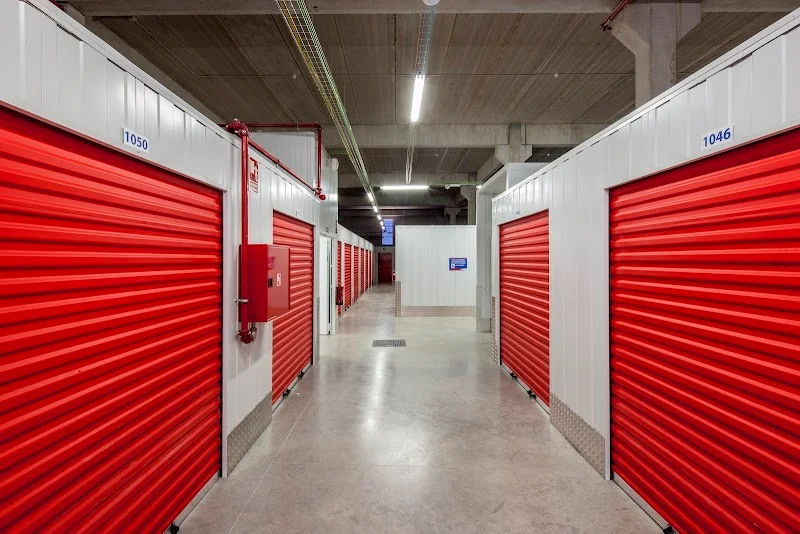 GLOBALBOX - Trasteros COSLADA en Av. de San Pablo, 37, 28823 Coslada, Madrid, España - Imagen 4