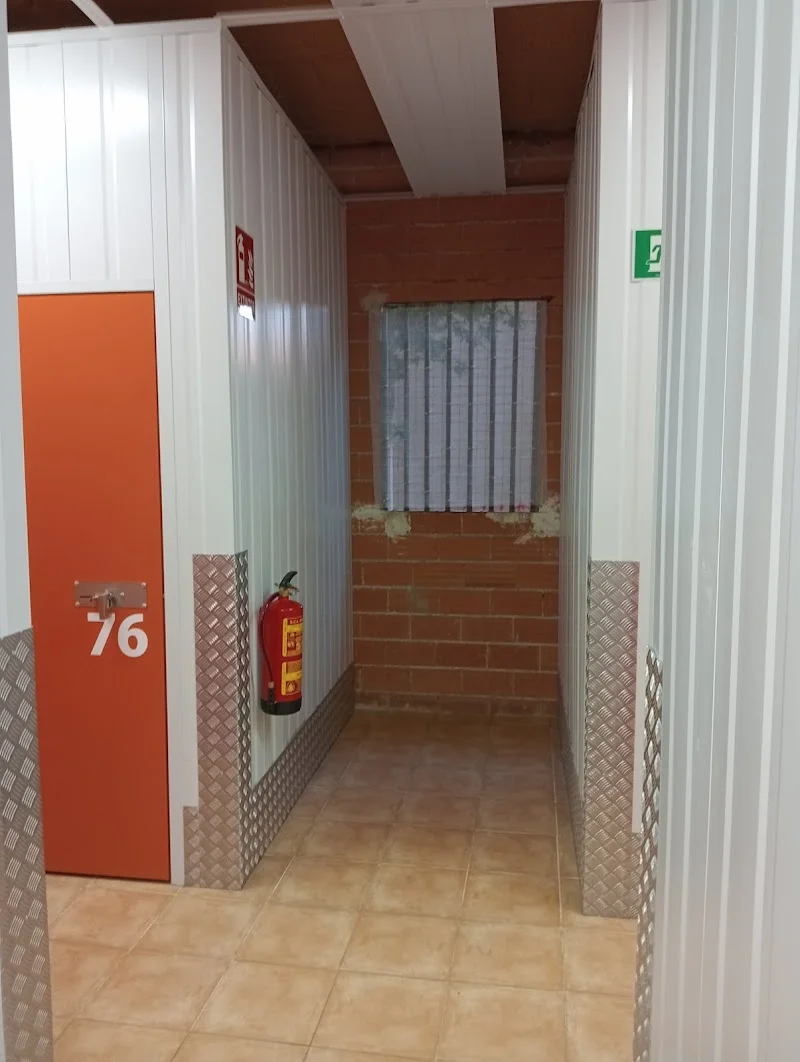 Trasteros Naranja Valdemoro en C. Neptuno, 63, 28341 Valdemoro, Madrid, España - Imagen 3