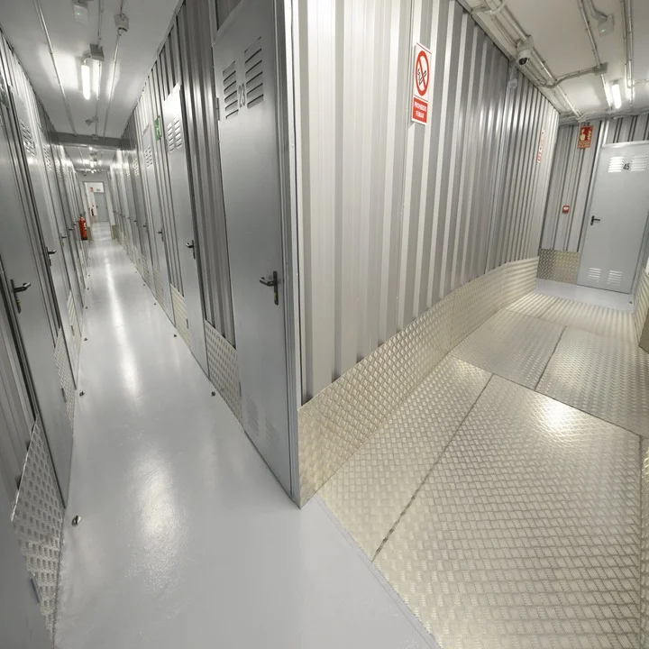 MAX BOX TRASTEROS URBANOS VALDEMORO en C. Libertad, 53, 28341 Valdemoro, Madrid, España - Imagen 2