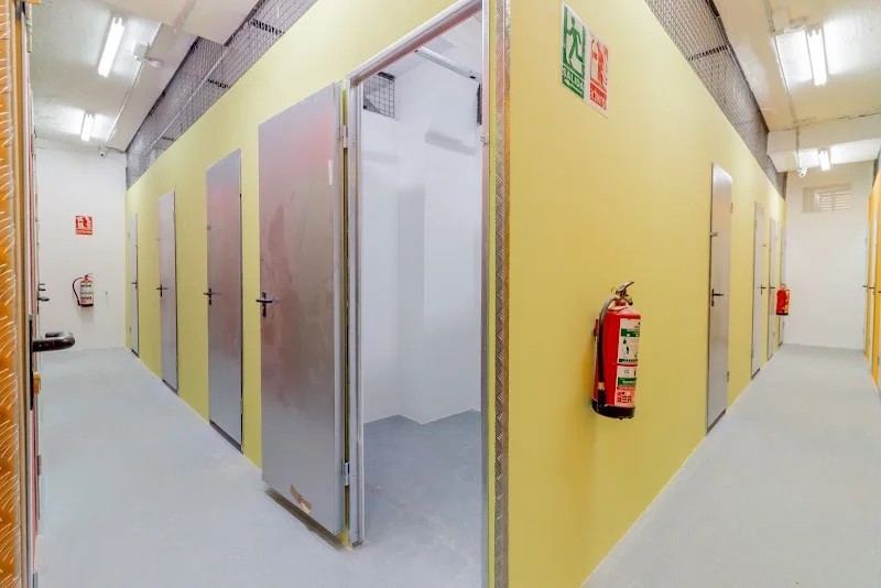 Alquila un trastero en Valdemoro en Gta. del Universo, 1, 28341 Valdemoro, Madrid, España - Imagen 1