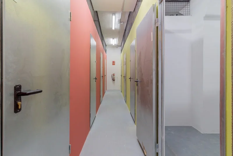 Alquila un trastero en Valdemoro en Gta. del Universo, 1, 28341 Valdemoro, Madrid, España - Imagen 3