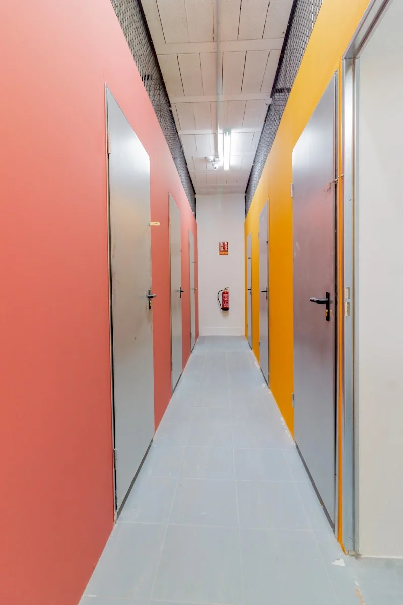 Alquila un trastero en Valdemoro en Gta. del Universo, 1, 28341 Valdemoro, Madrid, España - Imagen 4