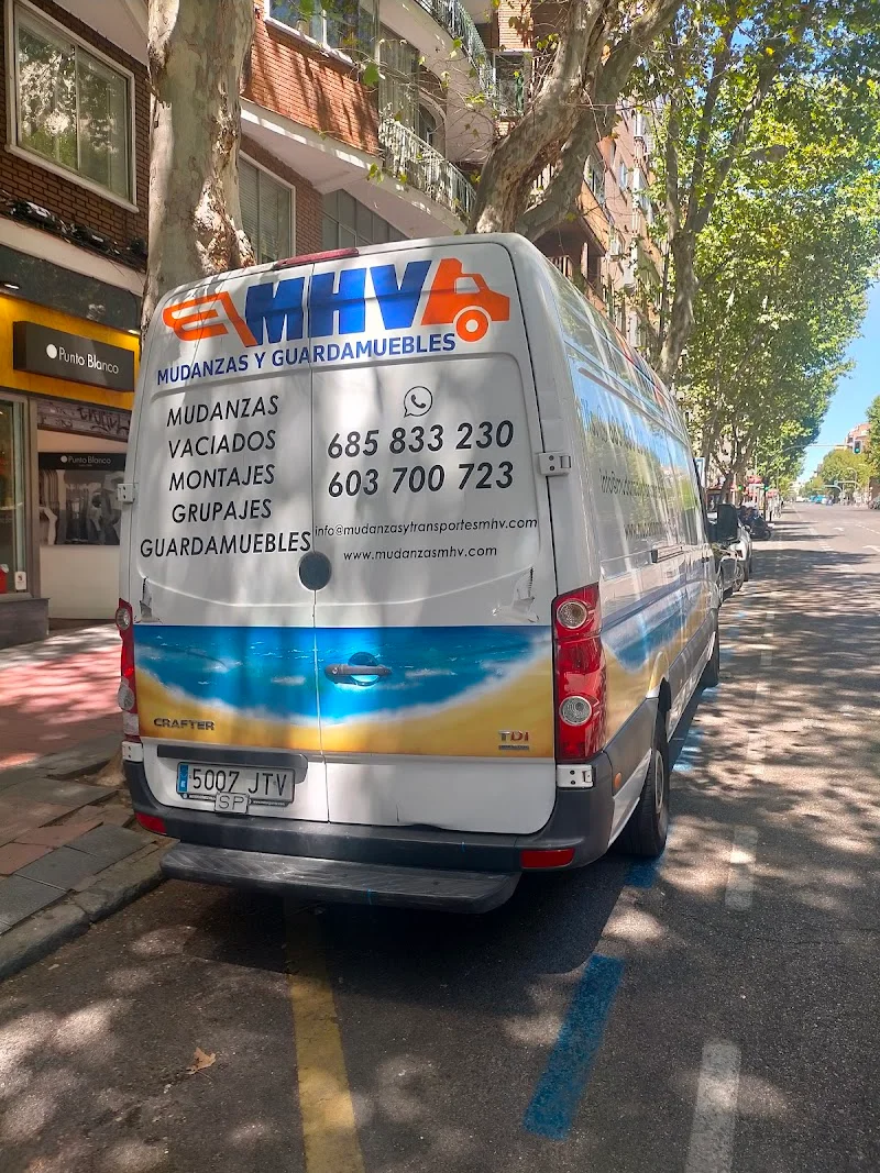 Mudanzas MHV, Mudanzas Sierra de Madrid, servicio de guardamuebles, mudanzas urgentes en C. Lapislázuli, 9, 28400 Collado Villalba, Madrid, España - Imagen 4