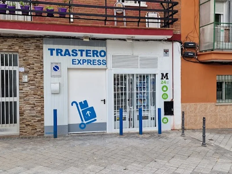Trastero Express en C. Valentín San Narciso, 17, Puente de Vallecas, 28018 Madrid, España - Imagen 1