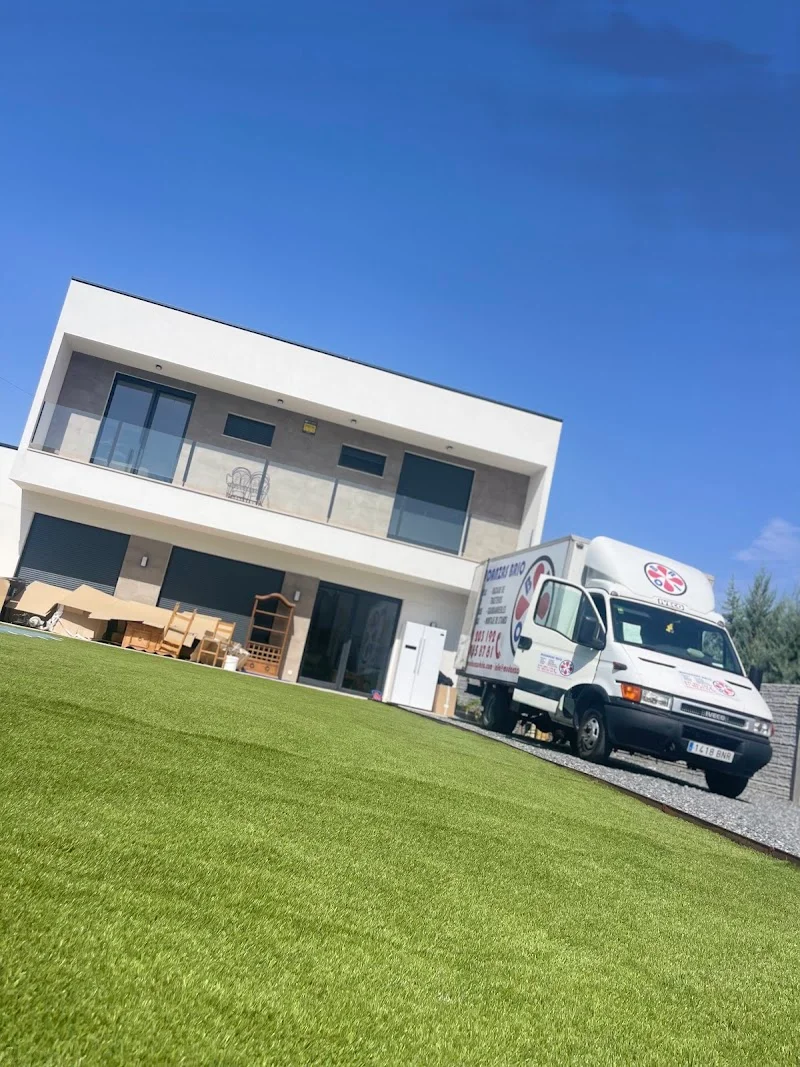 Mudanzas Brio en C. Blazquilla, 12, 28260 Galapagar, Madrid, España - Imagen 2