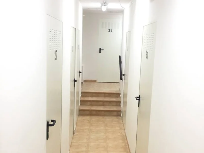 VENTA de TRASTEROS en SANTA EUGENIA VALLECAS en C. de Zazuar, 6, Vallecas, 28031 Madrid, España - Imagen 1