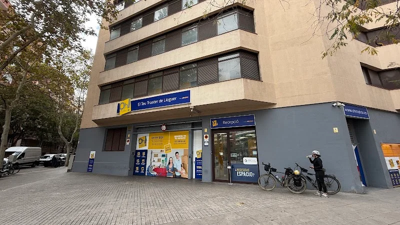 OhMyBox! Trasteros de alquiler: Calle Marina, Barcelona en Carrer de la Marina, 153, Eixample, 08013 Barcelona, España - Imagen 2