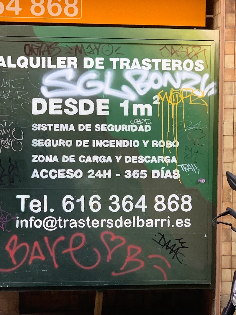 BarcelonaTrasteros | Alquiler de Trasteros en Sarrià Sant Gervasi | Barcelona | Trasters | trastersdelbarri.es en Carrer de Sant Eusebi, 57, Sarrià-Sant Gervasi, 08006 Barcelona, España - Imagen 4