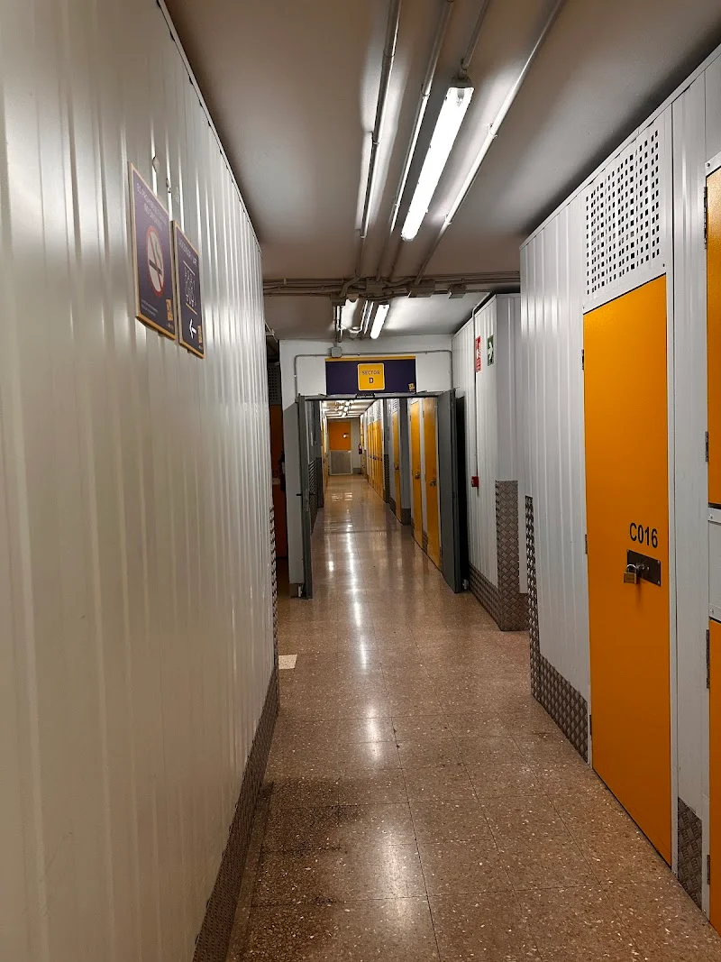 OhMyBox! Trasteros de alquiler: Glòries, Barcelona en Carrer d'Àlaba, 140, Sant Martí, 08018 Barcelona, España - Imagen 2