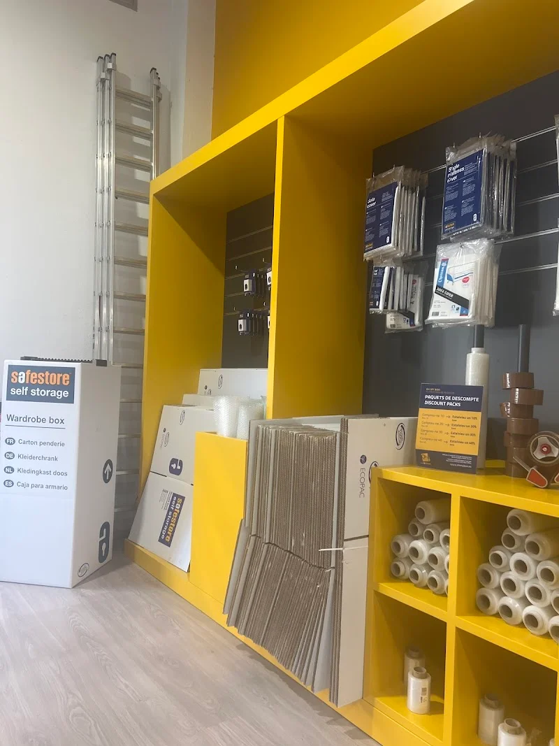 OhMyBox! Trasteros de alquiler: Glòries, Barcelona en Carrer d'Àlaba, 140, Sant Martí, 08018 Barcelona, España - Imagen 3