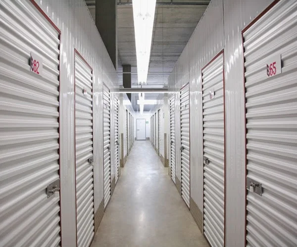 Mister Traster Barcelona Sagrada Familia - Guardamuebles y trasteros de alquiler en Carrer de los Castillejos, 263, Eixample, 08013 Barcelona, España - Imagen 2