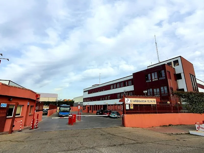 Renta 92 en C. de Arboleda, 14, Puente de Vallecas, 28031 Madrid, España - Imagen 2