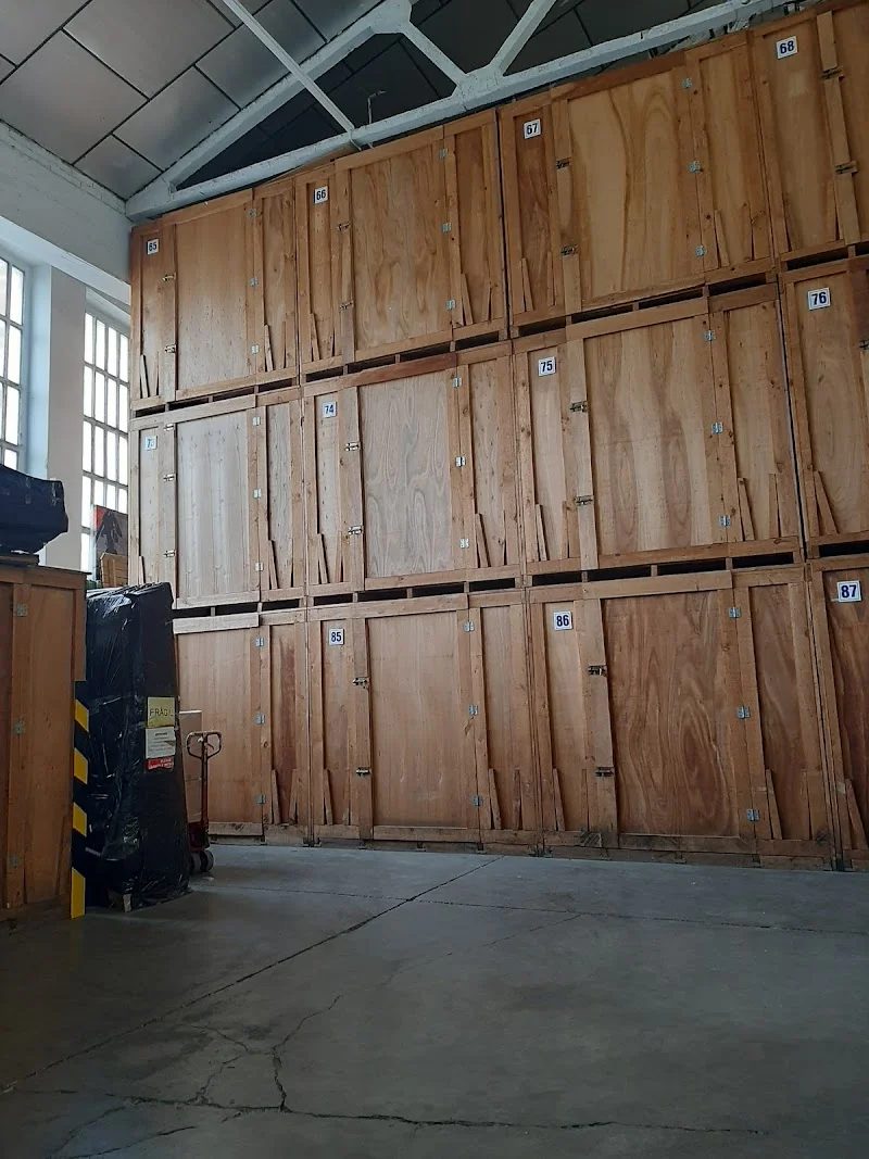 Guardamuebles Laser en Carrer d'Anselm Clavè, 17 Po. Ind. Matacas, 08980 Sant Feliu de Llobregat, Barcelona, España - Imagen 2