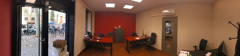 Mudanzas Barcelona Servimudanzas en Carrer del Rosselló, 144, Eixample, 08036 Barcelona, España - Imagen 4