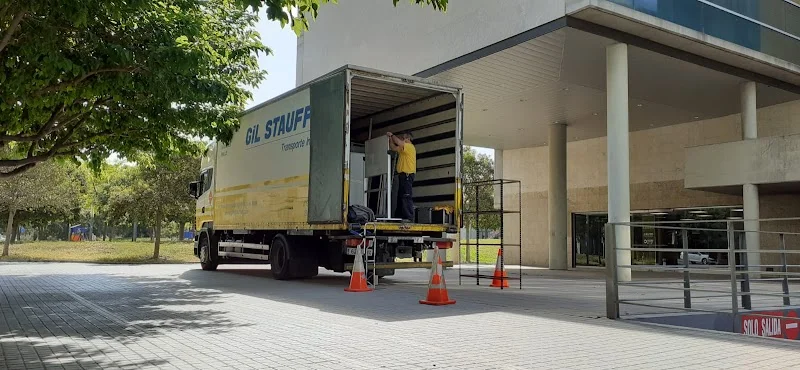 Gil Stauffer | Mudanzas y Guardamuebles Barcelona en Carrer de Salvador Espriu, 2, 8, 08908 L'Hospitalet de Llobregat, Barcelona, España - Imagen 4