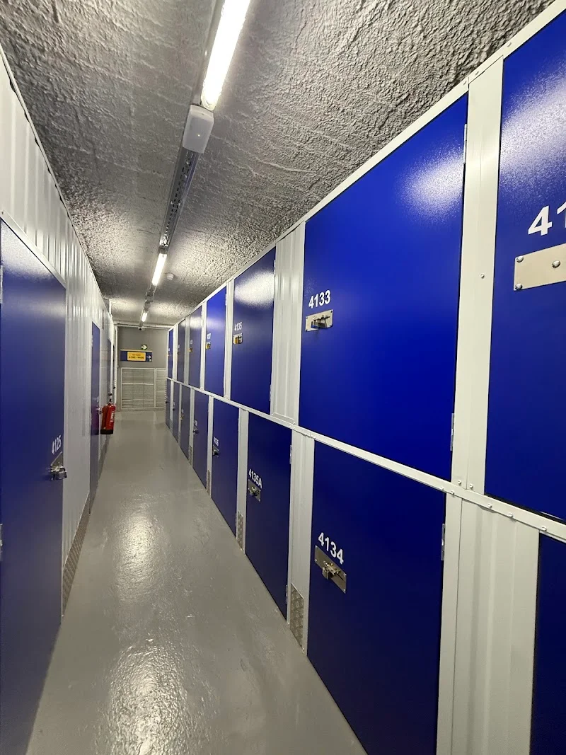 OhMyBox! Trasteros de alquiler: Carrer de Caracas, Barcelona en Carrer de Caracas, 5, Sant Andreu, 08030 Barcelona, España - Imagen 5