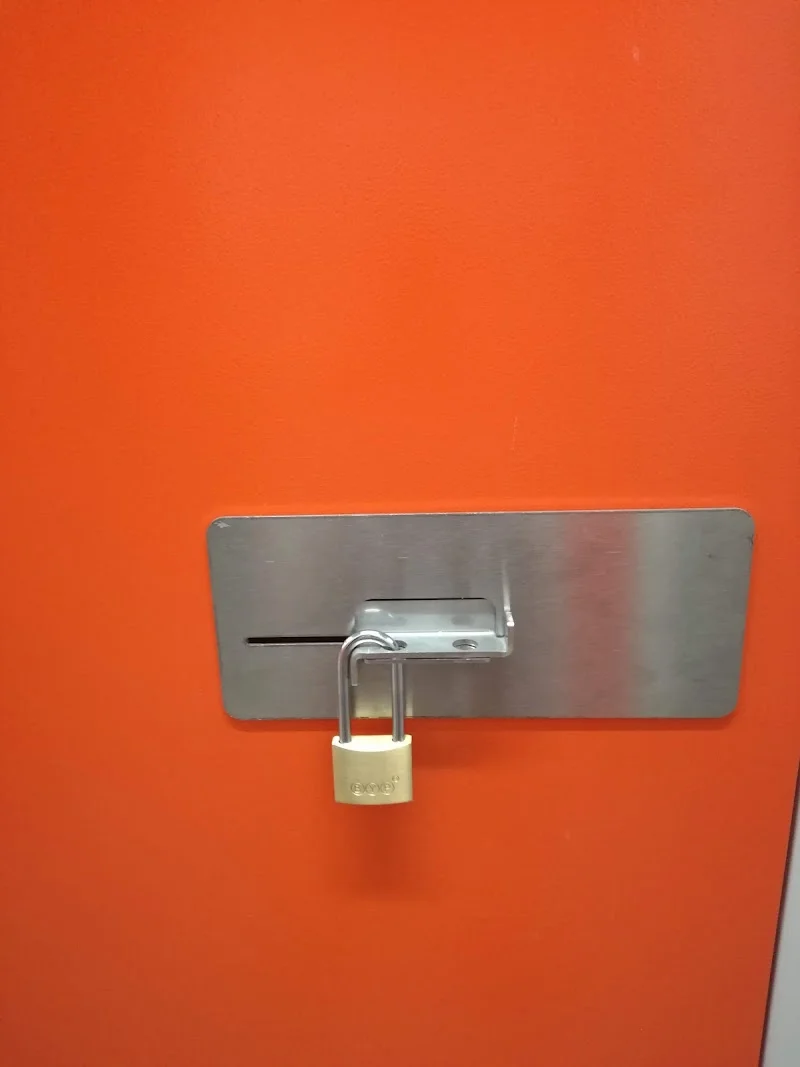 Trasteros Trasteando La Zaidía Valencia en Avinguda de la Constitució, 60, La Saïdia, 46009 València, Valencia, España - Imagen 2