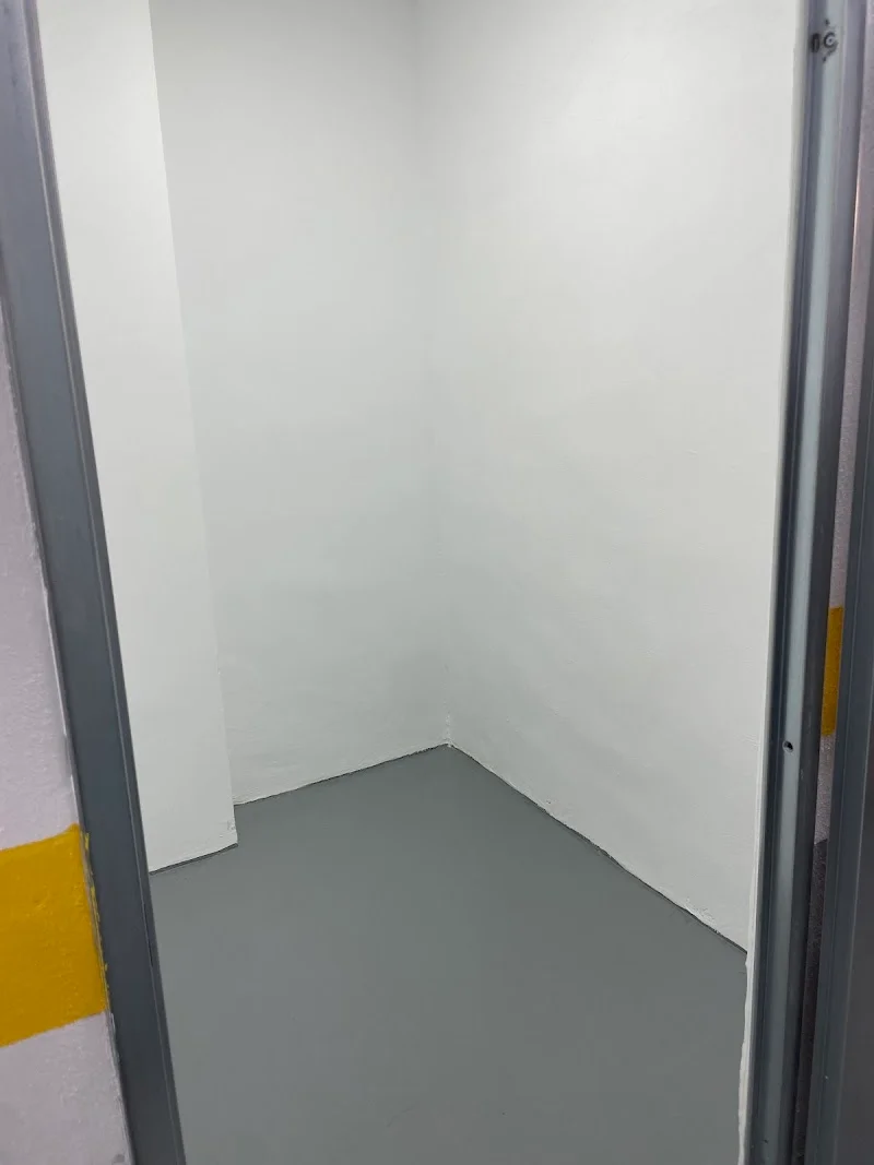 Hublocker - Alquiler de trasteros en Valencia en Carrer de la Florista, 19, Benicalap, 46015 València, Valencia, España - Imagen 3