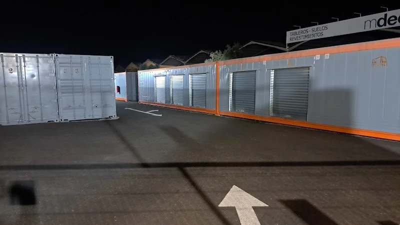 Alquiler de Trasteros en Valencia CT en Avinguda Comarques del País Valencià, 17, 46930 Quart de Poblet, Valencia, España - Imagen 2