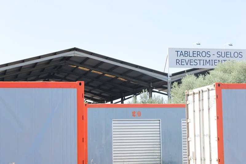 Alquiler de Trasteros en Valencia CT en Avinguda Comarques del País Valencià, 17, 46930 Quart de Poblet, Valencia, España - Imagen 4