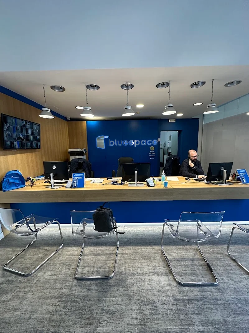 Bluespace Campanar en Calle del, C/ de la Vall de la Ballestera, 71, Campanar, 46015 València, Valencia, España - Imagen 2