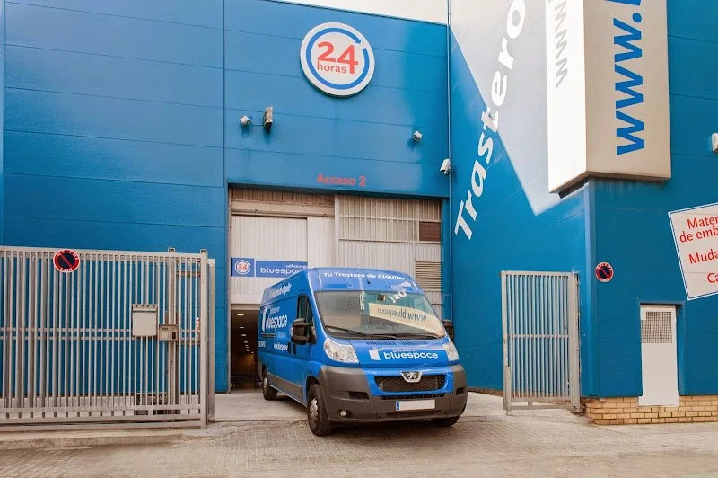 Bluespace Campanar en Calle del, C/ de la Vall de la Ballestera, 71, Campanar, 46015 València, Valencia, España - Imagen 5