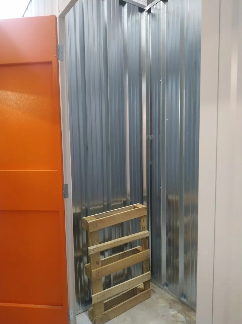 Trasteros Urbanos SelfStorage IL 1 en Carrer de la Senyera, 18, Quatre Carreres, 46006 València, Valencia, España - Imagen 3