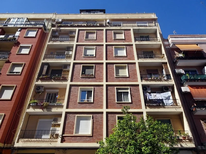 Trasteros Urbanos SelfStorage IL 1 en Carrer de la Senyera, 18, Quatre Carreres, 46006 València, Valencia, España - Imagen 5