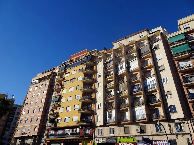 Trasteros Valencia Centro en Avinguda de Pérez Galdós, 133, L'Olivereta, 46018 València, Valencia, España - Imagen 3