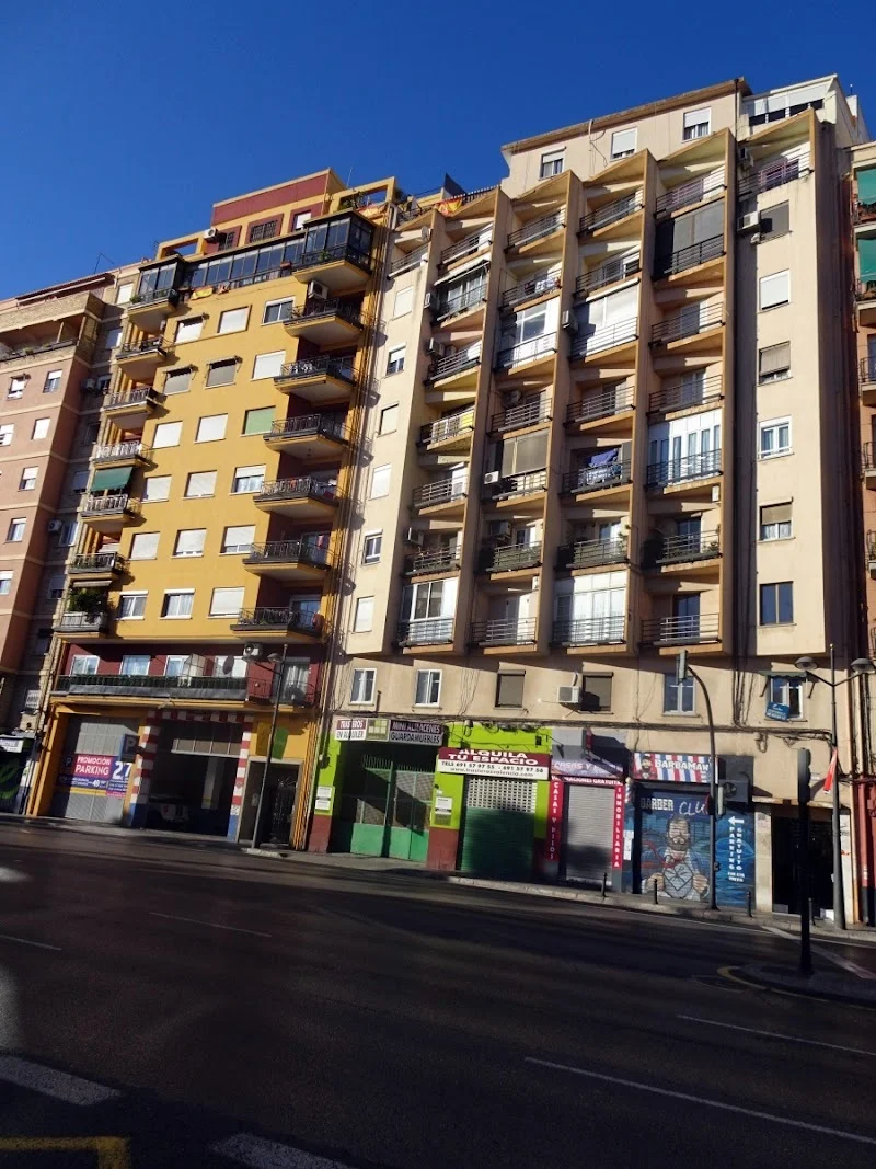 Trasteros Valencia Centro en Avinguda de Pérez Galdós, 133, L'Olivereta, 46018 València, Valencia, España - Imagen 4