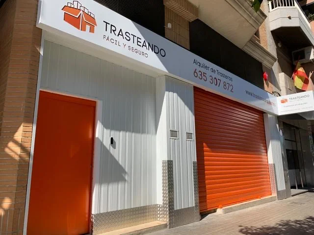 Trasteros Trasteando Jesús Valencia en C/ de Sant Vicent Màrtir, 226, Jesús, 46007 València, Valencia, España - Imagen 5