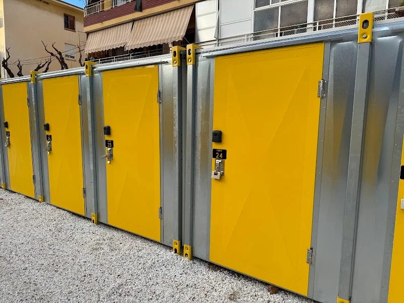 Fiero Storage Massanassa Urbano en C. Alcoy, 22, 46910 Alfafar, Valencia, España - Imagen 5