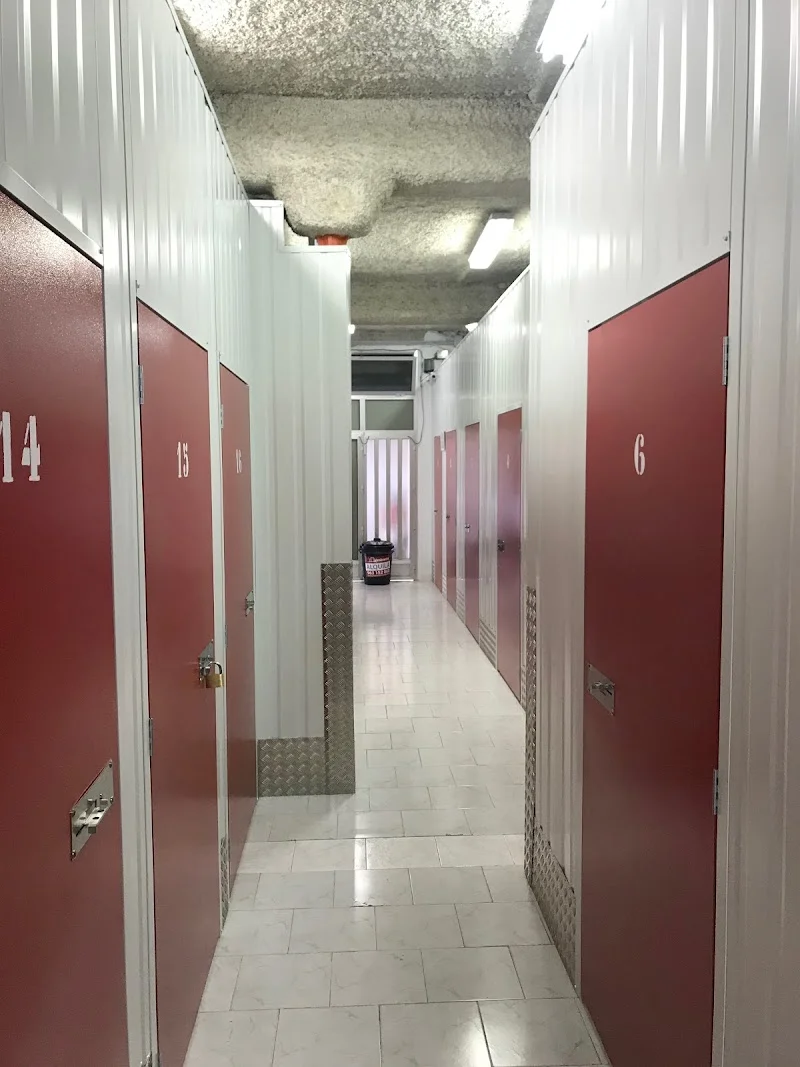 Trasteros Guardamuebles Económicos Valencia Almirante - Oficina Central en Gran Via de Ferran el Catòlic, 70, Extramurs, 46008 València, Valencia, España - Imagen 3