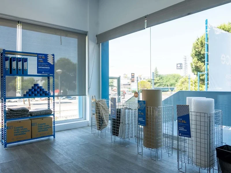 Bluespace Alcorcón en Av. de Leganés, 28923 Alcorcón, Madrid, España - Imagen 3