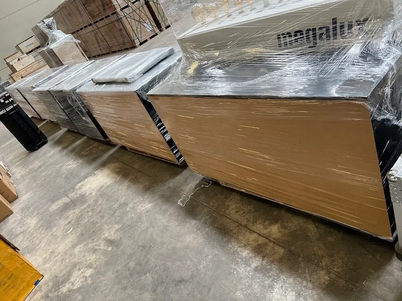 Mudanzas en Valencia - C&P Logistics O.E. en Carrer Andrés Piles Ibars, 4, Benicalap, 46025 València, Valencia, España - Imagen 4