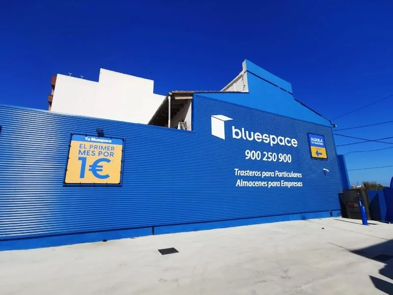 Bluespace Avenida Constitución en Avinguda de la Constitució, 311, Pobles del Nord, 46019 València, Valencia, España - Imagen 1