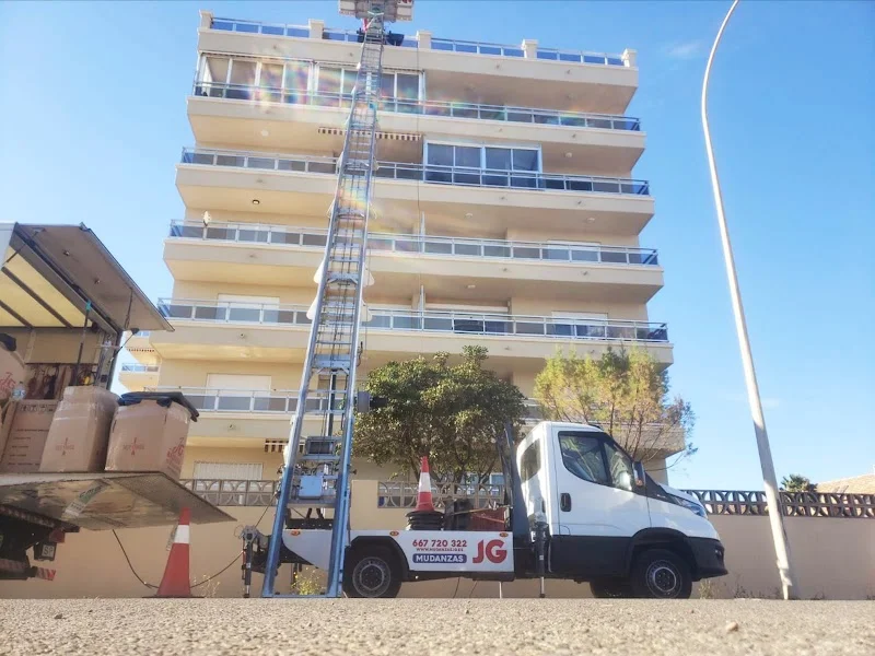 Mudanzas J.G. en C/ de Pere Andreu, 1, Jesús, 46017 València, Valencia, España - Imagen 5