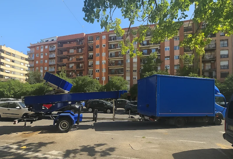 El Parotet en C. dels Plàtans, 14, Benicalap, 46025 València, Valencia, España - Imagen 2