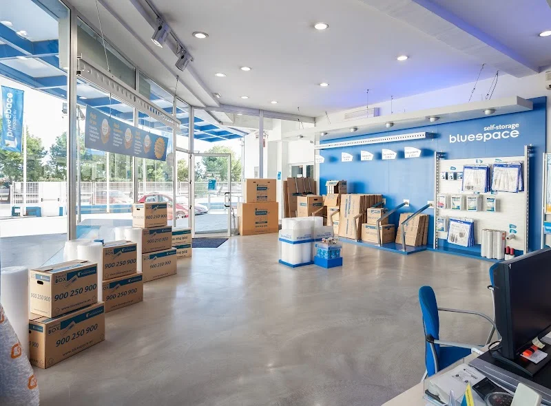 Bluespace Alfafar en Carrer Rabisancho, 11, 46910 Alfafar, Valencia, España - Imagen 3