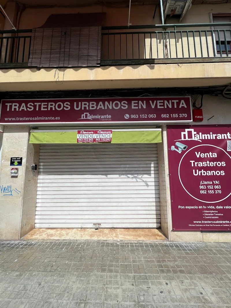 Trasteros Almirante - Democracia en C/ de la Democràcia, 22, L'Olivereta, 46018 València, Valencia, España - Imagen 5