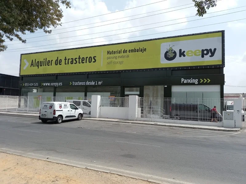 Trastero Alquiler de trasteros Sevilla - Keepy en Av. de Montes Sierra, 24, 41007 Sevilla, España - MejorTrastero