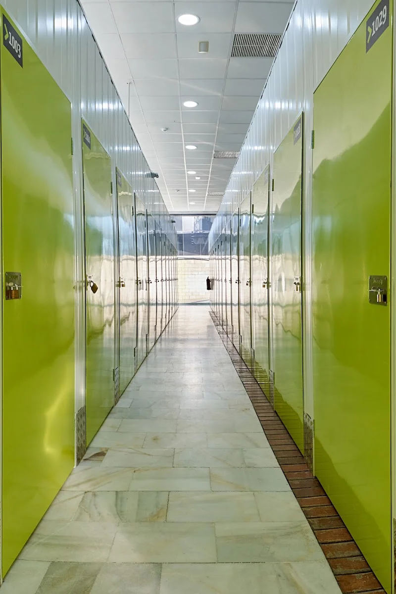 Alquiler de trasteros Sevilla - Keepy en Av. de Montes Sierra, 24, 41007 Sevilla, España - Imagen 5