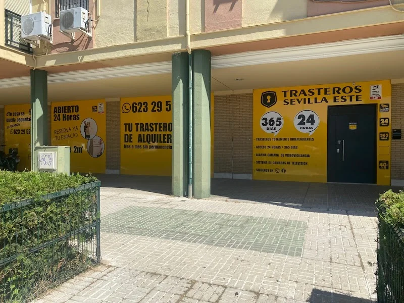 Trastero Trasteros Sevilla Este en C. Carlinga, 1, 41020 Sevilla, España - MejorTrastero