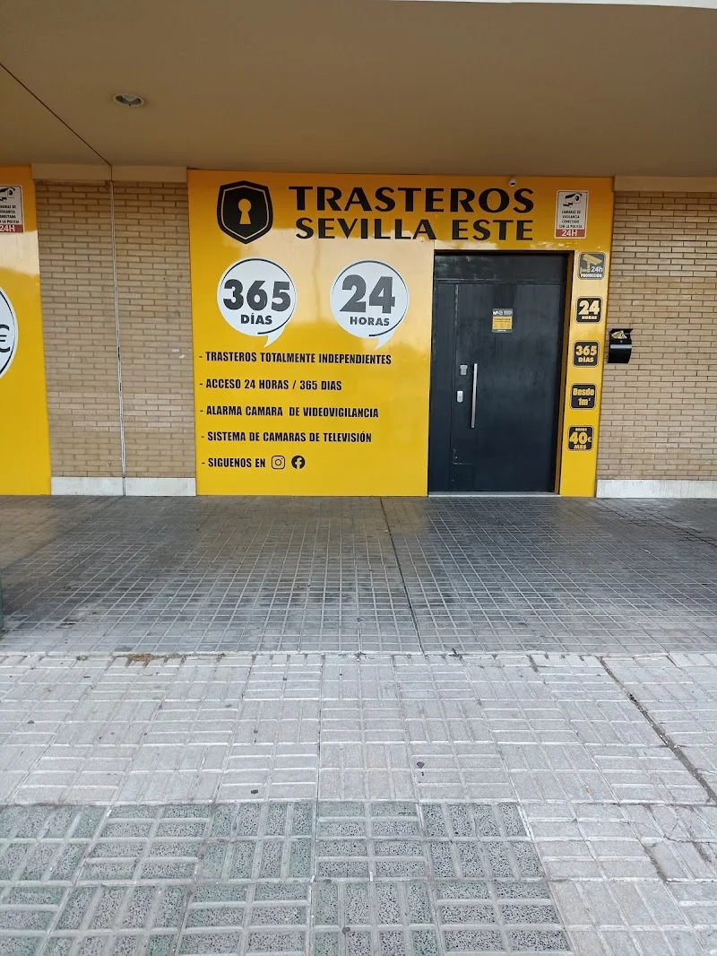 Trasteros Sevilla Este en C. Carlinga, 1, 41020 Sevilla, España - Imagen 5
