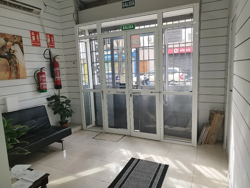 Trasteros el Cerro en C. Afán de Ribera, 125, 41006 Sevilla, España - Imagen 5