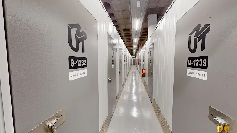 Necesito Un Trastero en C. Zoologia, 35, Norte, 41015 Sevilla, España - Imagen 2