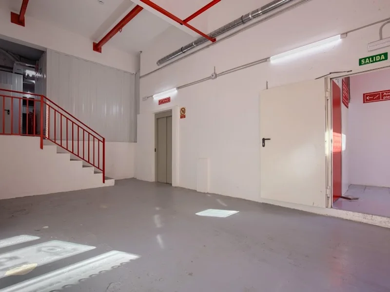 CABE Trasteros Madrid - Carabanchel en C. Marquesa de Argüeso, 26, Carabanchel, 28019 Madrid, España - Imagen 3