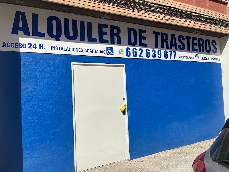 Trasteros Triana en C. Mosquera de Figueroa, 12, Local 2, 41010 Sevilla, España - Imagen 1