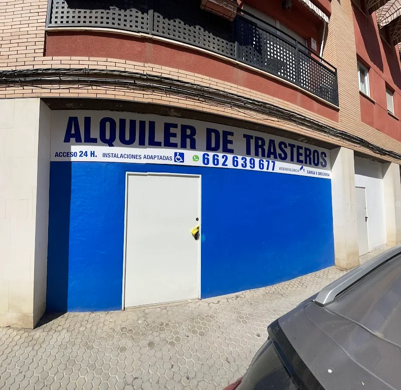 Trasteros Triana en C. Mosquera de Figueroa, 12, Local 2, 41010 Sevilla, España - Imagen 4