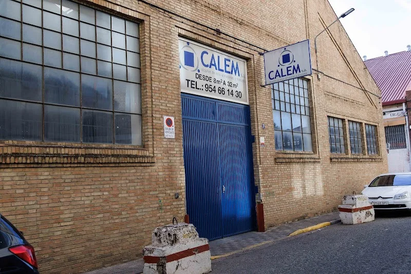 Calem Trasteros Sevilla en C/ Algodón, 8, P.I, Av. de Hytasa, 41006 Sevilla, España - Imagen 3
